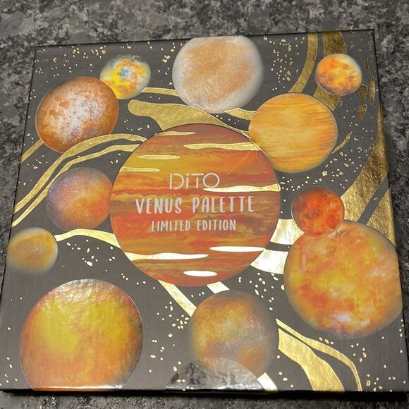 DITO Venus Palette Limited Edition gorgeous shadows versatile, usable & pretty - Picture 7 of 8